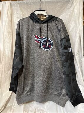 Tennessee Titans Gray Pullover Hoodie with Camo Sleeves size 3XL